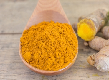 Cúrcuma: Uma Jornada Pelos Benefícios e Origens Dessa Poderosa Especiaria.